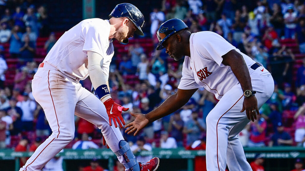 Los Red Sox derrotan a los Yankees y abandonan el sótano de la Este de la Americana