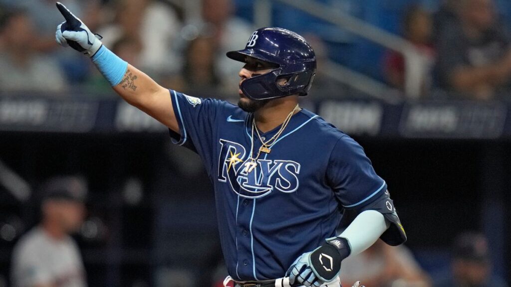 MLB